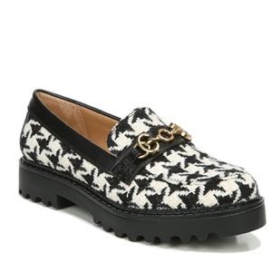 Deana Loafer by Sam Edelman